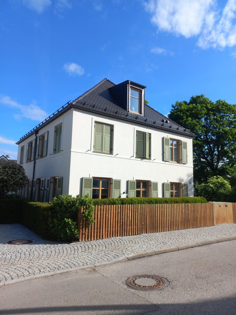 Modernisiertes und saniertes Haus